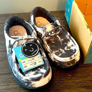 Hey dude Wally toddler thunderstruck tie dye